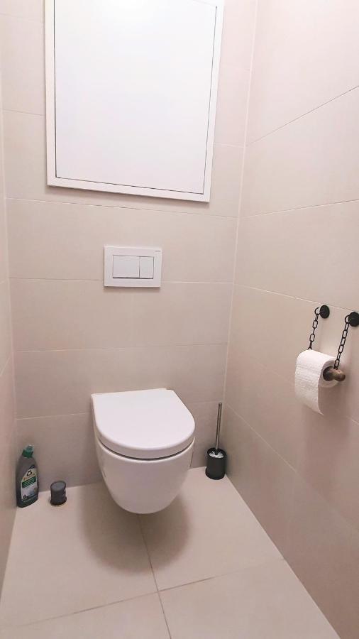 Appartement Rooftop Terrace, Free Garage Parking And Pool! *